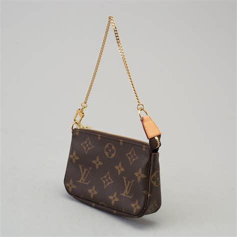 louis vuitton small tote bag|louis vuitton small box bag.